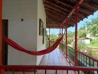 Hacienda La Bonita Paradise - Corredor Hamaca Techo Madera