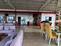 Hacienda La Bonita Paradise - Terraza Mesa Comedor Sofas