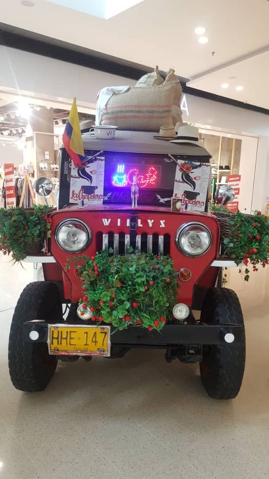 Jeep Cafetero — Café La Chapolera y Eje Cafetero