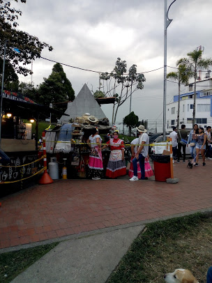 Manizales Chipre — Café La Chapolera y Eje Cafetero