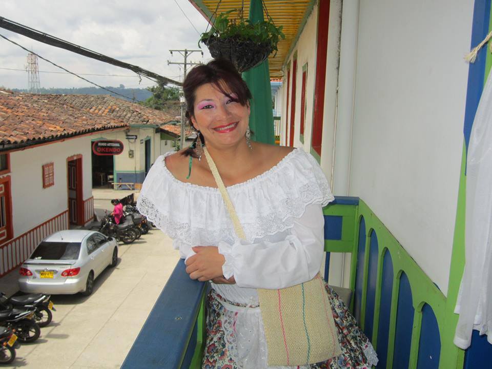 Belleza Cafetera — Café La Chapolera y Eje Cafetero