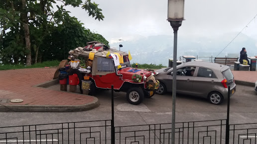 Jeep — Café La Chapolera y Eje Cafetero