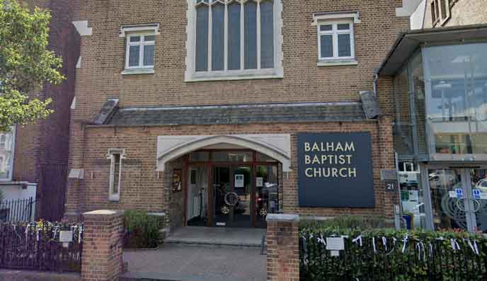 Interior de una iglesia cristiana en Londres