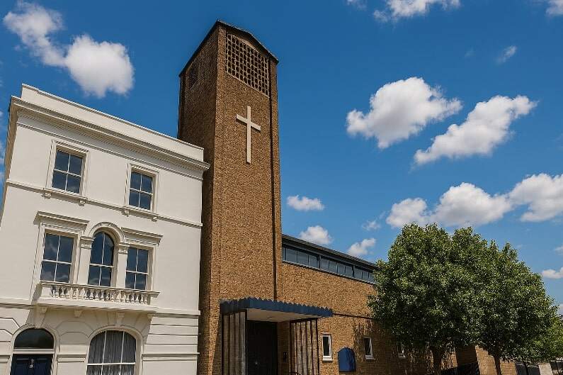 Santos Apóstoles Pimlico